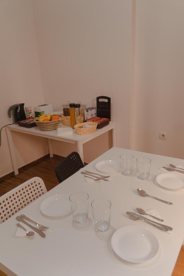 Apartment In Center Of Athene Buitenkant foto